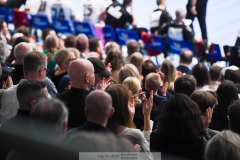 20241226 Publik under handbollsmatchen i Handbollsligan mellan IFK Skövde HK och Skånela IF den 27 december 2024 i Arena Skövde i Skövde.