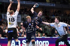 20241226 IFK Skövdes Adam Ljunquist under handbollsmatchen i Handbollsligan mellan IFK Skövde HK och Skånela IF den 27 december 2024 i Arena Skövde i Skövde.