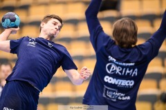 20241209 under handbollsmatchen mellan IK Sävehof och IFK Skövde  i Handbollsligan herr den 9 december 2024 i Partille Arena i Partille.