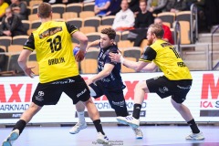 20241209 IFK Skövdes Victor Ljunquist under handbollsmatchen mellan IK Sävehof och IFK Skövde  i Handbollsligan herr den 9 december 2024 i Partille Arena i Partille.