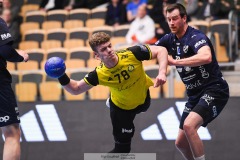 20241209 Sävehofs Òli Mittun under handbollsmatchen mellan IK Sävehof och IFK Skövde  i Handbollsligan herr den 9 december 2024 i Partille Arena i Partille.