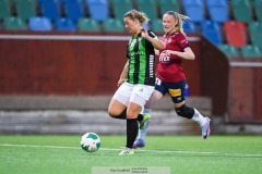 20240915 GAIS Elin Hedström och ÖIS Elin Wallskog Fahlgren under fotbollsmatchen mellan ÖIS och GAIS  i DM Dam den 17 september 2024 på Valhalla IP i Göteborg.