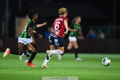 20240915 ÖIS Alicia Hansson och GAIS Zara Belizel under fotbollsmatchen mellan ÖIS och GAIS  i DM Dam den 17 september 2024 på Valhalla IP i Göteborg.