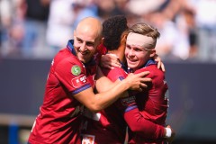 20250727 ÖIS Isak Dahlqvist och Amel Mujanic under fotbollsmatchen mellan ÖIS och Östersunds FK i Superettan den 27 juli 2025 på Gamla Ullevi i Göteborg.