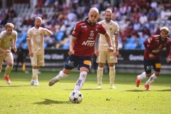 20250727 ÖIS Amel Mujanic under fotbollsmatchen mellan ÖIS och Östersunds FK i Superettan den 27 juli 2025 på Gamla Ullevi i Göteborg.