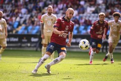 20250727 ÖIS Amel Mujanic under fotbollsmatchen mellan ÖIS och Östersunds FK i Superettan den 27 juli 2025 på Gamla Ullevi i Göteborg.