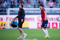 20260720 Örgrytes Daniel Paulson har ont under fotbollsmatchen i Allsvenskan mellan Örgryte IS och Djurgårdens IF den 20 juli 2026 på Gamla Ullevi i Göteborg. 
Foto: Filip Kauffeldt