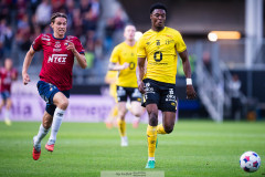 20260529 Örgrytes Noah Christoffersson och Elfsborgs Rufai Mohammed under fotbollsmatchen i Allsvenskan mellan Örgryte IS och IF Elfsborg den 29 maj 2026 på Gamla Ullevi i Göteborg. 
Foto: Filip Kauffeldt