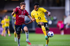 20260529 Örgrytes Noah Christoffersson och Elfsborgs Rufai Mohammed under fotbollsmatchen i Allsvenskan mellan Örgryte IS och IF Elfsborg den 29 maj 2026 på Gamla Ullevi i Göteborg. 
Foto: Filip Kauffeldt