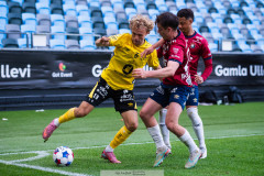 20260529 Elfsborgs Julius Eskelund Beck och Örgrytes Owen Parker-Price under fotbollsmatchen i Allsvenskan mellan Örgryte IS och IF Elfsborg den 29 maj 2026 på Gamla Ullevi i Göteborg. 
Foto: Filip Kauffeldt