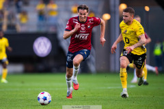 20260529 Örgrytes Noah Christoffersson och Elfsborgs Júlíus Magnússon under fotbollsmatchen i Allsvenskan mellan Örgryte IS och IF Elfsborg den 29 maj 2026 på Gamla Ullevi i Göteborg. 
Foto: Filip Kauffeldt