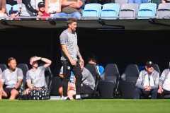 20250809 IK Oddevolds Huvudtränare Rikard Nilsson under fotbollsmatchen mellan Örgryte IS och IK Oddevold i Superettan den 9 augusti 2025 på Gamla Ullevi i Göteborg.