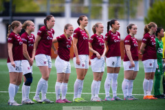 20260510 under fotbollsmatchen i Division 2 Dam Sydvästra Götaland mellan Qviding FIF och Eriksbergs IF den 10 maj 2026 på Valhalla IP i Göteborg. 
Foto: Filip Kauffeldt