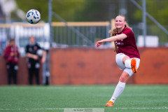 20260510 under fotbollsmatchen i Division 2 Dam Sydvästra Götaland mellan Qviding FIF och Eriksbergs IF den 10 maj 2026 på Valhalla IP i Göteborg. 
Foto: Filip Kauffeldt