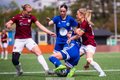 20260510 under fotbollsmatchen i Division 2 Dam Sydvästra Götaland mellan Qviding FIF och Eriksbergs IF den 10 maj 2026 på Valhalla IP i Göteborg. 
Foto: Filip Kauffeldt