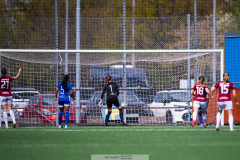20260510 under fotbollsmatchen i Division 2 Dam Sydvästra Götaland mellan Qviding FIF och Eriksbergs IF den 10 maj 2026 på Valhalla IP i Göteborg. 
Foto: Filip Kauffeldt