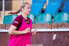 20260510 under fotbollsmatchen i Division 2 Dam Sydvästra Götaland mellan Qviding FIF och Eriksbergs IF den 10 maj 2026 på Valhalla IP i Göteborg. 
Foto: Filip Kauffeldt