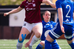 20260510 under fotbollsmatchen i Division 2 Dam Sydvästra Götaland mellan Qviding FIF och Eriksbergs IF den 10 maj 2026 på Valhalla IP i Göteborg. 
Foto: Filip Kauffeldt