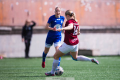 20260510 under fotbollsmatchen i Division 2 Dam Sydvästra Götaland mellan Qviding FIF och Eriksbergs IF den 10 maj 2026 på Valhalla IP i Göteborg. 
Foto: Filip Kauffeldt