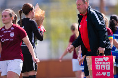 20260510 under fotbollsmatchen i Division 2 Dam Sydvästra Götaland mellan Qviding FIF och Eriksbergs IF den 10 maj 2026 på Valhalla IP i Göteborg. 
Foto: Filip Kauffeldt