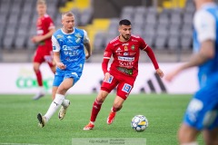 20240430 Skövde AIKs Elmar Abraham och IK Oddevolds Olle Kjellman Olblad under fotbollsmatchen i Superettan mellan Skövde AIK och IK Oddevold den 30 april 2024 på Borås Arena i Borås.