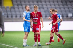 20240430 IK Oddevolds Hugo Tilly och Skövde AIKs Edvin Tellgren under fotbollsmatchen i Superettan mellan Skövde AIK och IK Oddevold den 30 april 2024 på Borås Arena i Borås.