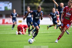 20240804 ÖIS  Mikael Dyrestam under fotbollsmatchen i Superettan mellan Skövde AIK och ÖIS den 4 Augusti 2024 på Södermalms IP i Skövde.