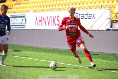 20240420 Skövde AIKs Emil Skillermo under fotbollsmatchen i Superettan mellan Skövde AIK och Trelleborgs FF den 20 april 2024 på Borås Arena i Borås.