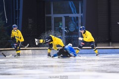 20241226 under bandymatchen i Division 1 mellan Skövde BK och Otterbäckens BK den 26 december 2024 på Arena Billingen i Skövde.