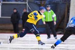 20241226 under bandymatchen i Division 1 mellan Skövde BK och Otterbäckens BK den 26 december 2024 på Arena Billingen i Skövde.