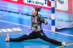 20241230 Skövde HFs Josefine Gundersen Lien under handbollsmatchen i Handbollsligan mellan Skövde HF och Skara HF den 30 december 2024 i Arena Skövde i Skövde.