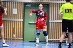 20241230 Skövde HFs Tilda Redzic under handbollsmatchen i Handbollsligan mellan Skövde HF och Skara HF den 30 december 2024 i Arena Skövde i Skövde.