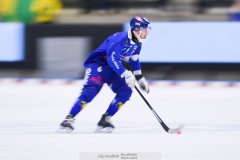 20241228 Villa-Lidköpings Martin Karlsson under bandymatchen i Elitserien mellan Villa-Lidköping BK och Ljusdals BK den 28 december 2024 i Sparbanken Arena i Lidköping.