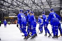 20241228 Villa-Lidköping under bandymatchen i Elitserien mellan Villa-Lidköping BK och Ljusdals BK den 28 december 2024 i Sparbanken Arena i Lidköping.