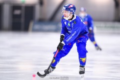 20241228 Villa-Lidköpings Ludvig Johansson  under bandymatchen i Elitserien mellan Villa-Lidköping BK och Ljusdals BK den 28 december 2024 i Sparbanken Arena i Lidköping.