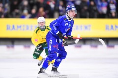 20241228 Villa-Lidköpings Victor Petersson  under bandymatchen i Elitserien mellan Villa-Lidköping BK och Ljusdals BK den 28 december 2024 i Sparbanken Arena i Lidköping.