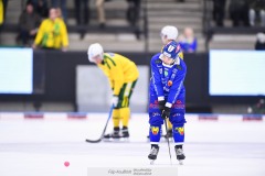 20241228 Villa-Lidköpings Christoffer Edlund under bandymatchen i Elitserien mellan Villa-Lidköping BK och Ljusdals BK den 28 december 2024 i Sparbanken Arena i Lidköping.