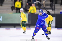 20241228 Villa-Lidköpings Christoffer Edlund under bandymatchen i Elitserien mellan Villa-Lidköping BK och Ljusdals BK den 28 december 2024 i Sparbanken Arena i Lidköping.